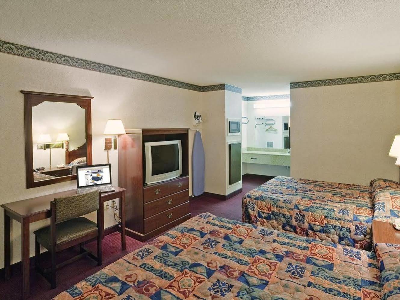 American - 4* Paducah